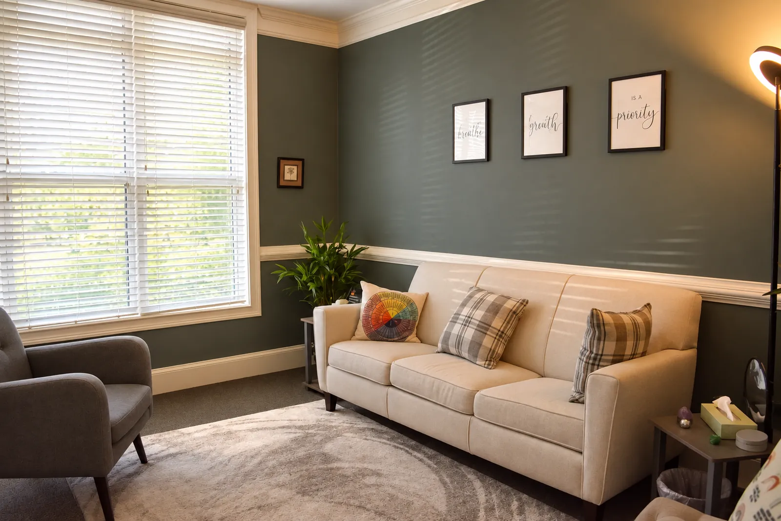 georgia-behavioral-health-norcross-ga-therapy-room-couch-window